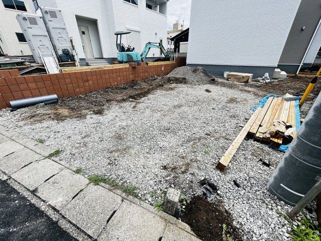 新築　前橋市樋越町第4　Livele Garden.S　6号棟の駐車場|現地写真　駐車スペースは並列2台分可能です！

