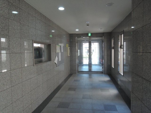 リブリ・ラゴーラのエントランス