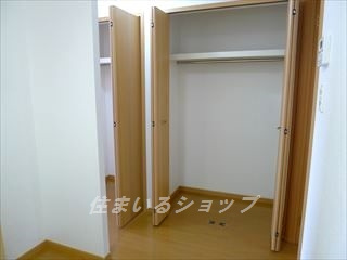 広島市安佐北区亀山９丁目のアパートの収納