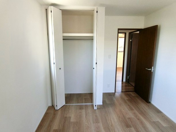 オリーブの木の収納