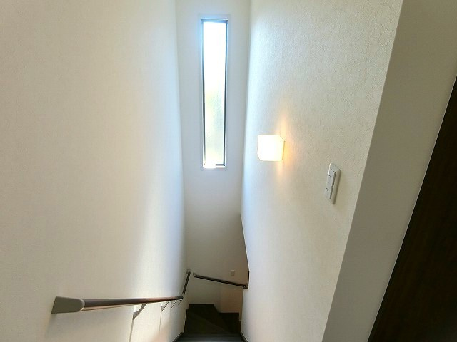 オリーブの木の内装|中はこのようになっています