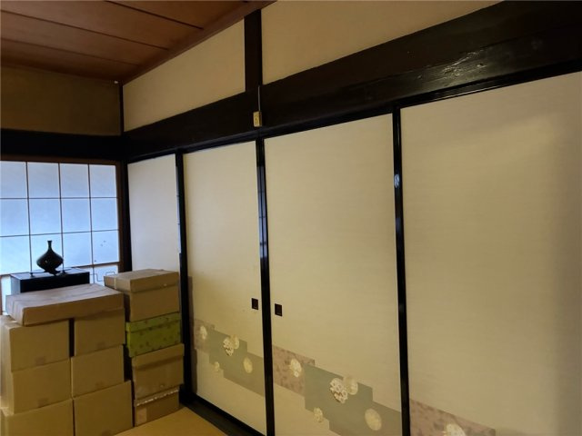 山形市蔵王山田　平家建て中古住宅（古民家）の内装