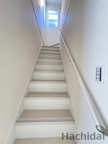碧南市善明町1丁目　新築住宅＜2号棟＞の内装|階段