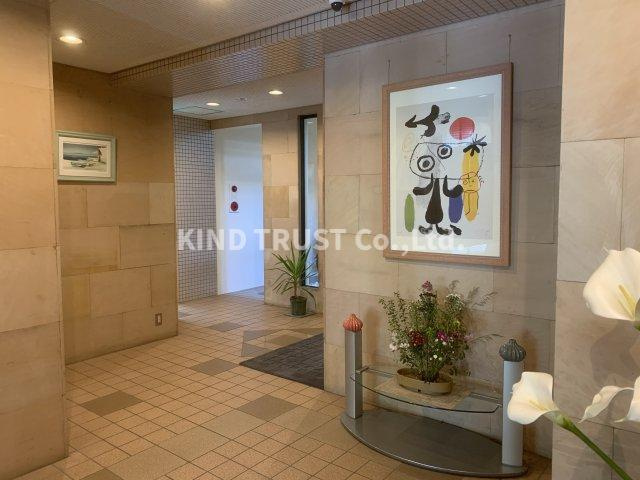 晋栄一番館のエントランス|エントランスです