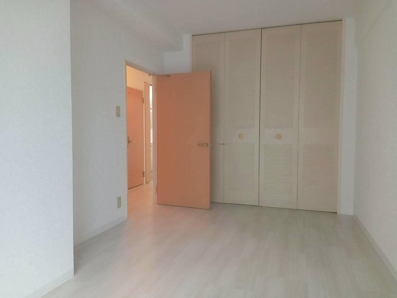 岸和田コーポラス2号棟　中古マンションの洋室