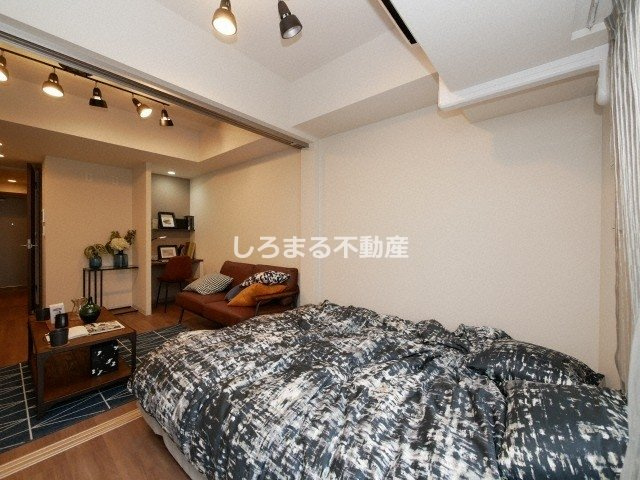 アーバネックス京町堀の洋室