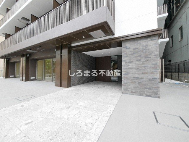 アーバネックス京町堀のエントランス