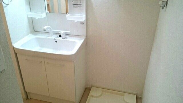 ウィステリア美園　Ａの洗面所