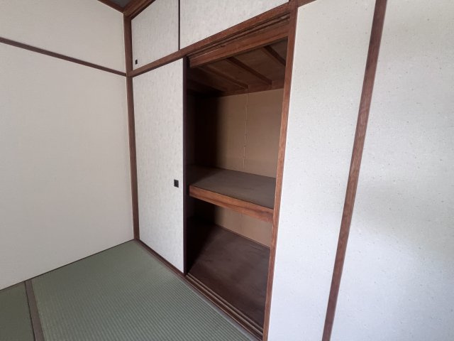 タウンハウス伊川谷の収納