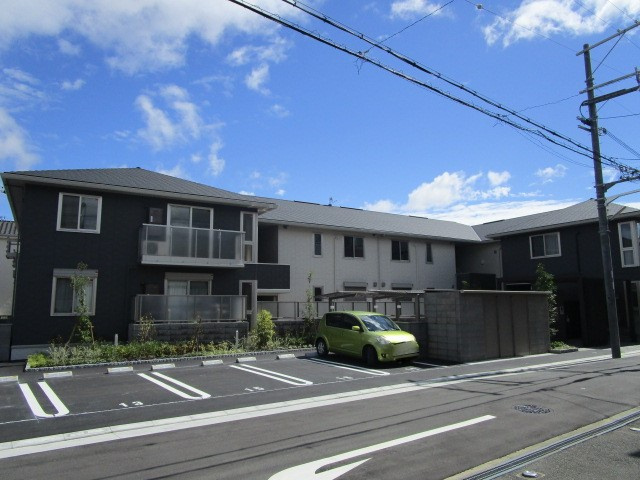 セジュール春日の外観