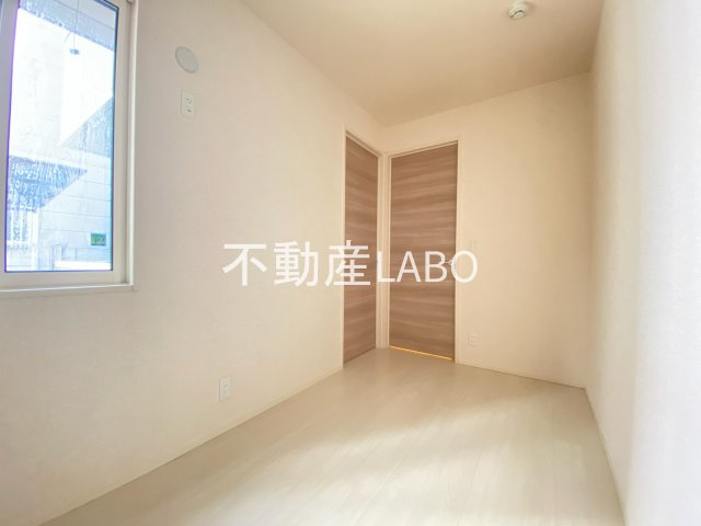 LA MAISON VERTE 西田辺の洋室