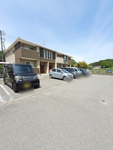 セレッソの駐車場|駐車場に車を止められます