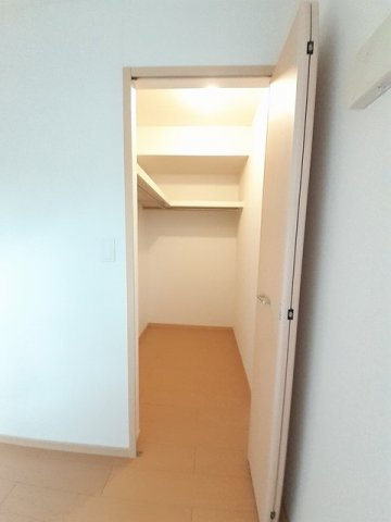 セレッソの収納|小物を収納するのに便利です