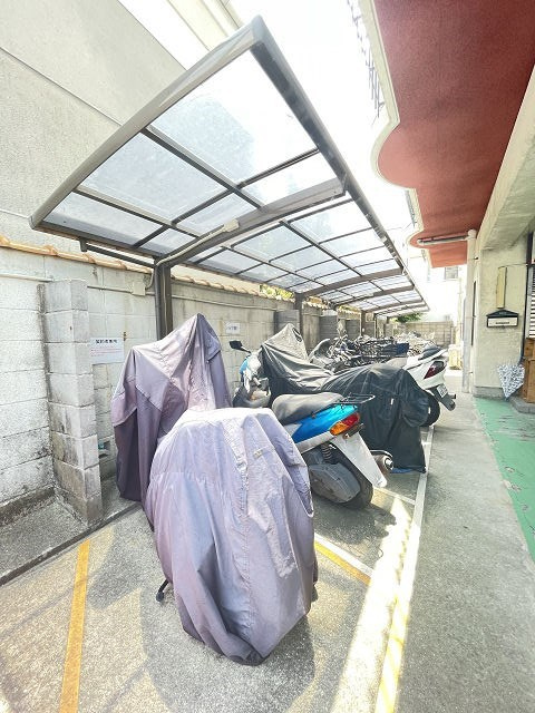 メゾンスリーエイト園田のその他共用部分
