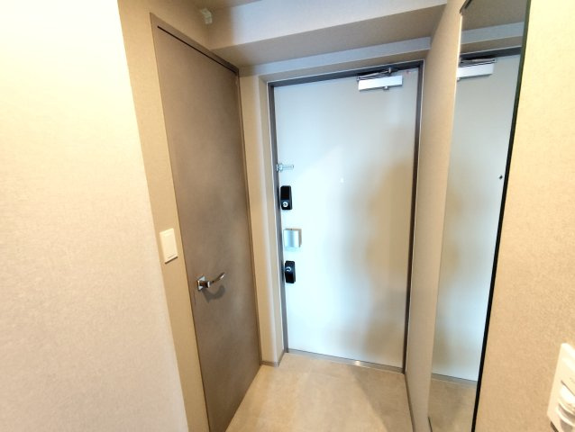 LUXENA船堀の玄関