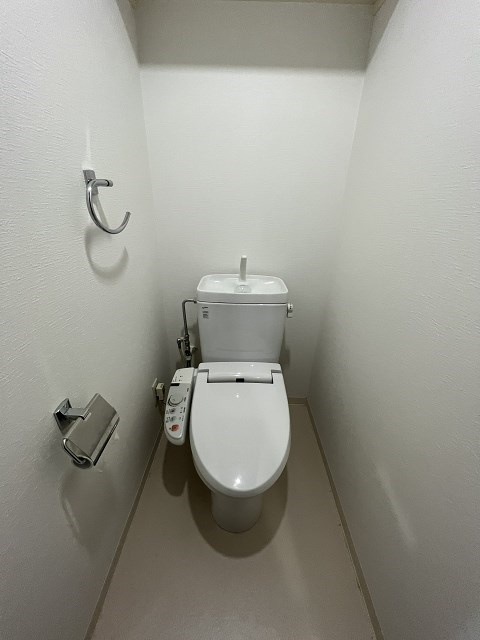 インベスト塚口S-FRONTのトイレ