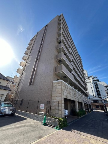 尼崎市東塚口町１丁目の賃貸マンションの外観