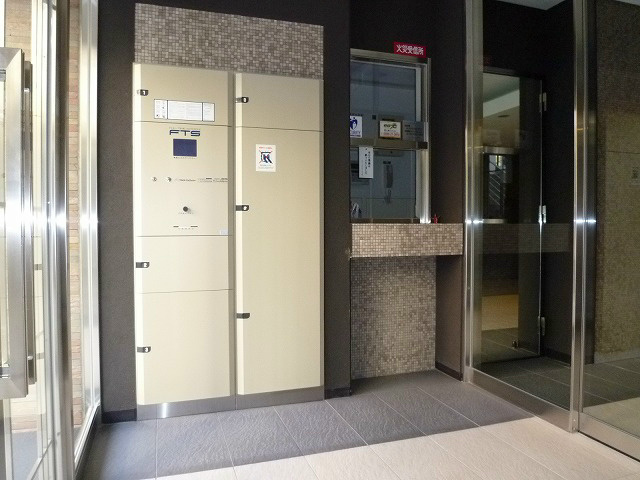 KAISEI神戸北野町のエントランス