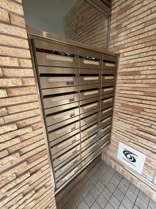 エスタンシア元町の外観