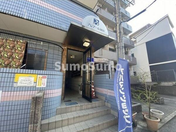 プレアール園田のエントランス|ゆとりのあるエントランスです