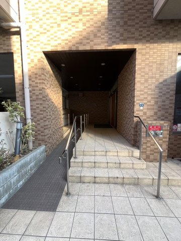 モアライフ魚崎のエントランス