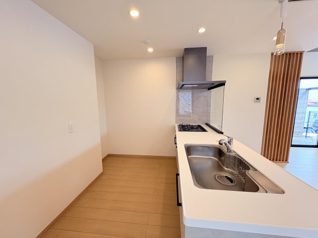 【RC新築】南城市玉城前川新築戸建ての玄関