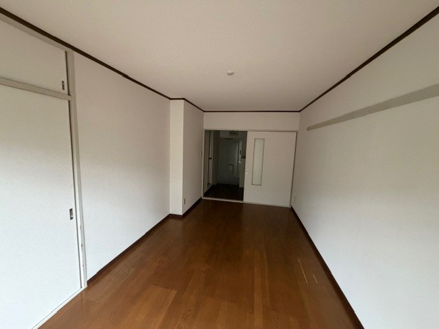 フローレンスイナバの居間・リビング