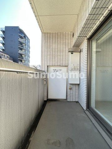 アプリーレ堺筋本町のバルコニー