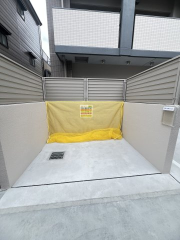 グルーブ新神戸Ariaの駐車場