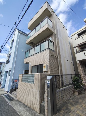 ヴィバーチェ六甲の外観