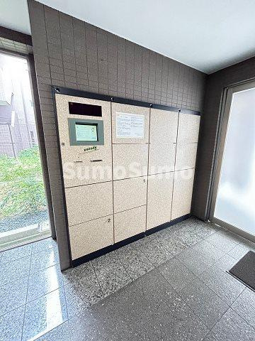 グランシャリオEASTのその他共用部分|便利な宅配ボックス完備♪
