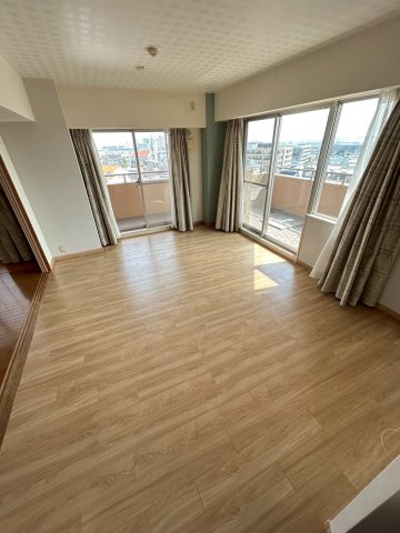 リーベスト芦屋川の居間・リビング