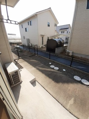 【庭】 | サンリット | 簡単な家庭菜園も楽しめるお庭です