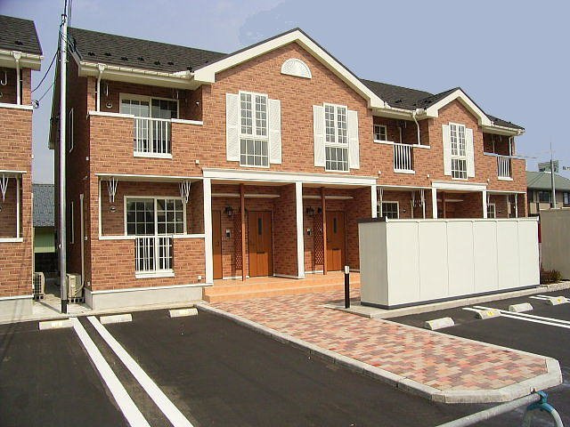 イースト　プラネット　Ｂ