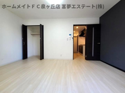 【居間・リビング】 | アンレーヴ羽衣 | ※イメージ　同物件別号室の写真