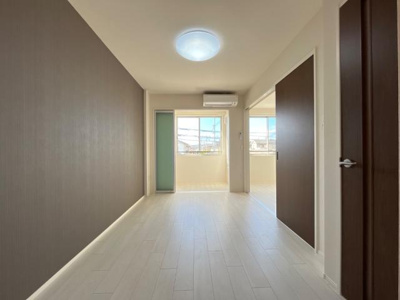 【居間・リビング】 | ルミエールⅡ | リビング