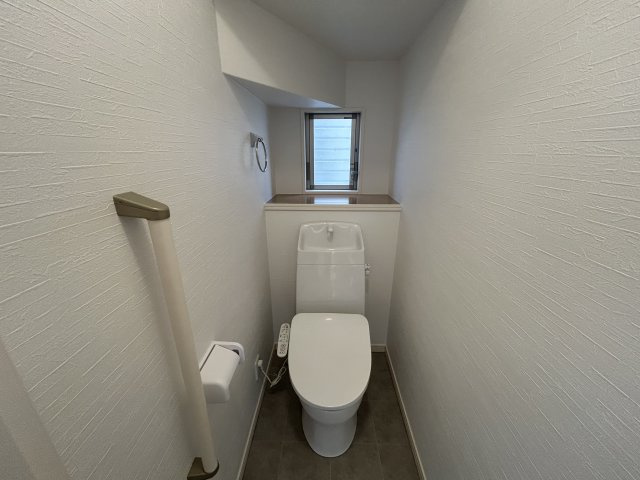 小松島市横須町18-29のトイレ
