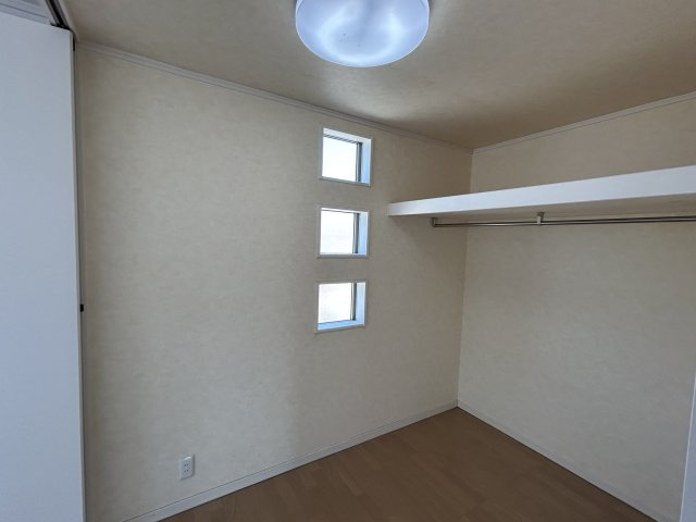 小松島市横須町18-29の収納