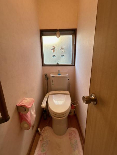 売中古戸建　中央区古人見町のトイレ