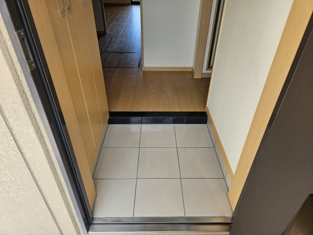 ルミナスコートⅡの玄関