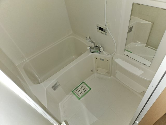 ルミナスコートⅡの浴室