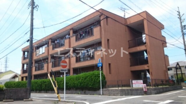 ハイツ江端の外観