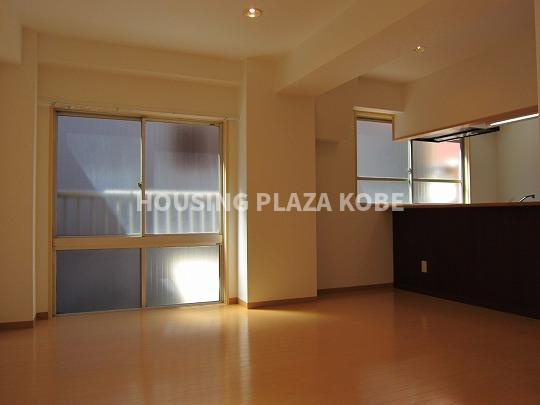 吉田マンションの居間・リビング