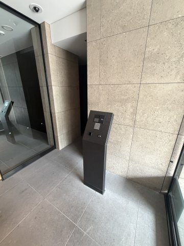 【エントランス】グランカーサ仙台晩翠通