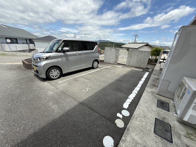 グランクレール自由が丘の駐車場