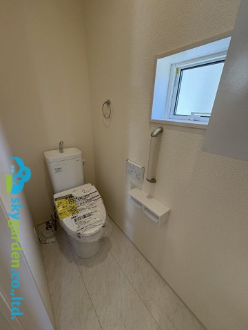 茅ヶ崎市堤２期　新築戸建　全１棟のトイレ|トイレも気になるポイント