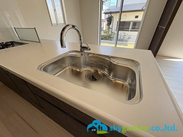 茅ヶ崎市堤２期　新築戸建　全１棟のキッチン|シンク