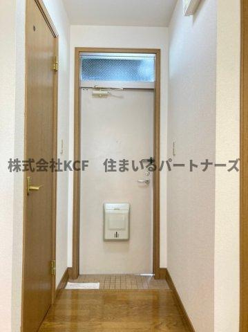 グレイス篠山の玄関