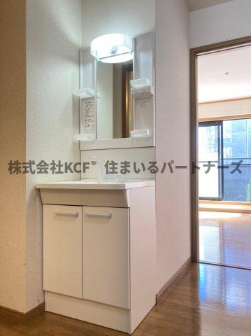 グレイス篠山の独立洗面台