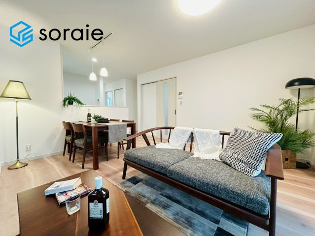 戸建 川越市藤木町の居間・リビング|4月10日撮影